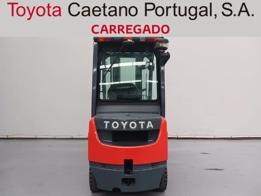 TOYOTA 02-8FDF18